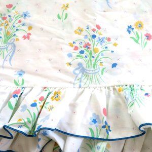 Vintage 1980 JP Stevens King Size Flat Sheet Ruffled Edge Floral Bouquet USA